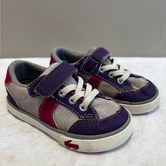 See Kai Run Connor Purple toddler shoes - Picture 1 of 5